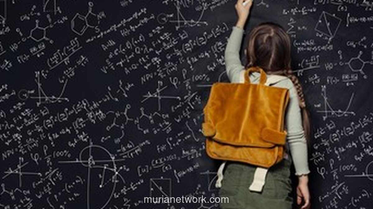 Dari Cai Lun hingga ChatGPT: Pergulatan Pendidikan di Tengah Revolusi Teknologi