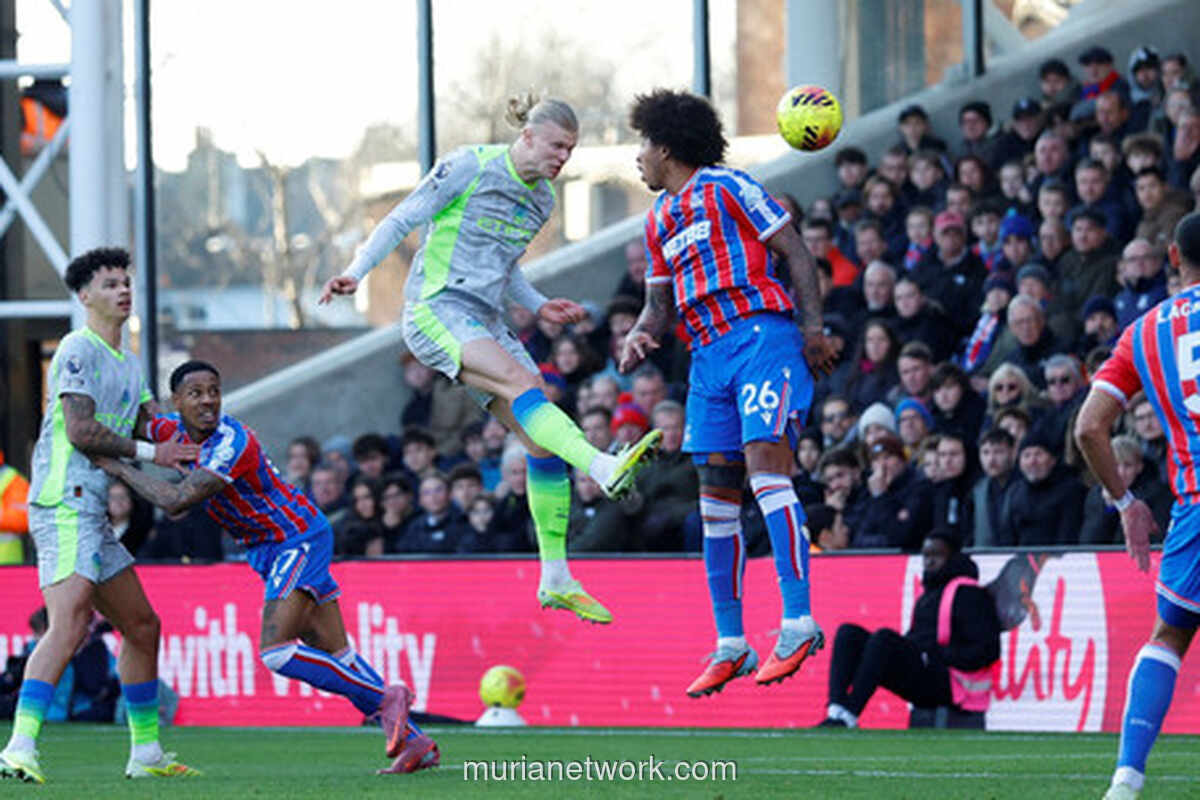City Hancurkan Benteng Palace di Selhurst Park