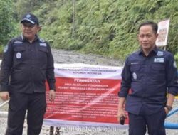 Menteri Hanif Tinjau Udara Tapanuli, Tiga Tambang Dihentikan Paksa