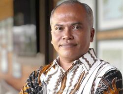 Bulan Bintang Berkibar di Tengah Banjir: Ujian Berat Perdamaian Aceh