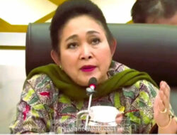 Titiek Soeharto Murka: Truk Kayu Raksasa Melintas Usai Banjir Besar Sumatra