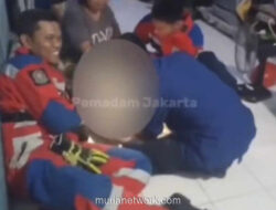 Damkar Jakut Evakuasi Bocah yang Terjepit Ritsleting Celana