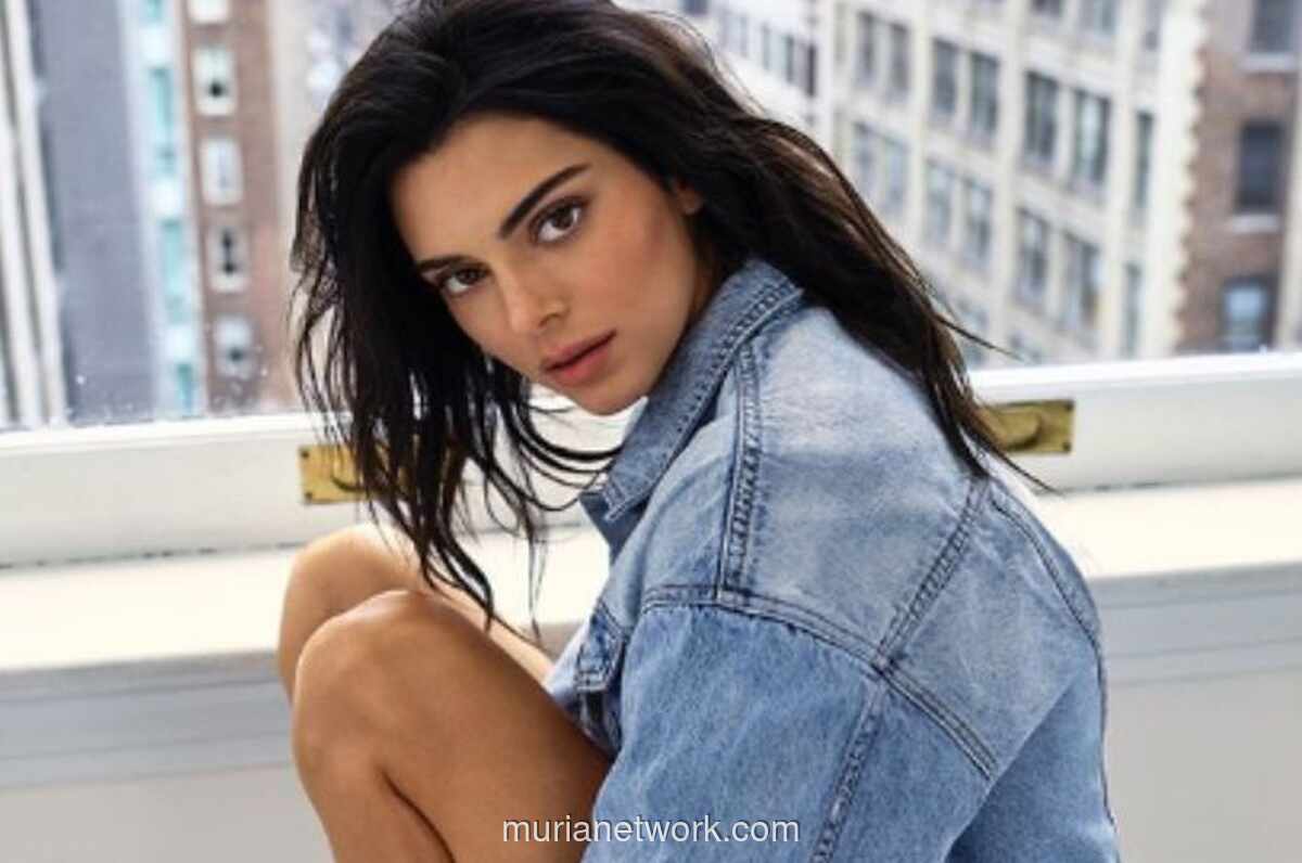 Kendall Jenner: Dari Sorotan Reality Show ke Tahta Industri Mode