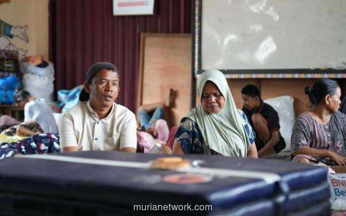 Di Tengah Reruntuhan, Seorang Pengusaha Terus Memikirkan Nasib 15 Pegawainya