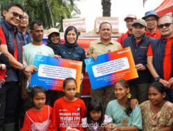 Telkomsel dan Kominfo Salurkan Bantuan Multisektor untuk Korban Bencana Aceh Tamiang