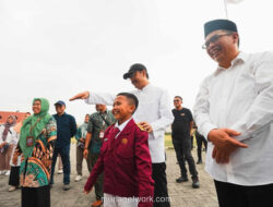 Gus Ipul Serukan Semangat Belajar di Sekolah Rakyat, Janjikan Dua Jalur Masa Depan