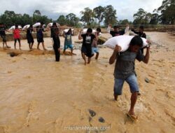 Banjir Sumatra: Saat Air Bah Menguji Iman dan Nurani Manusia