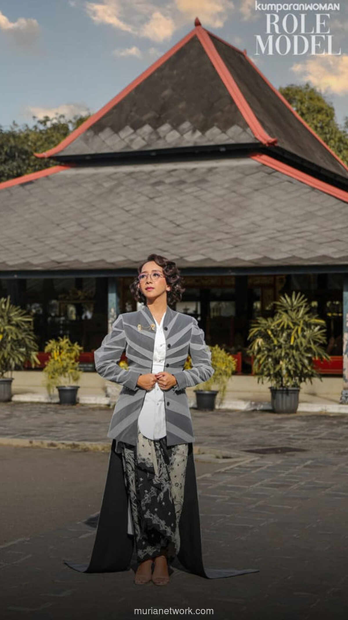 Gusti Bendara: Menjembatani Tradisi Keraton dan Tuntutan Zaman di Ujung Jari