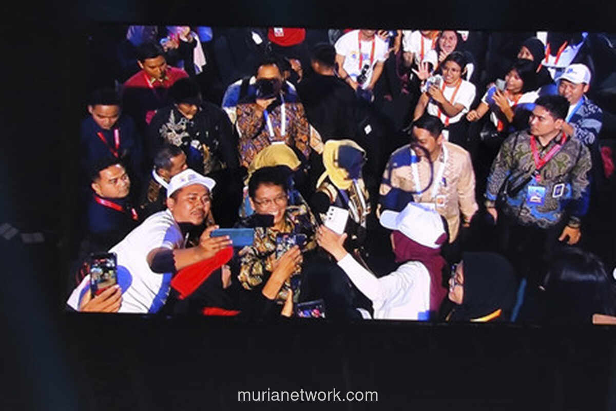 IHSG Pacu Rekor ke 8.720, Dana Pemulihan Bencana Sumatera Siap Dicairkan