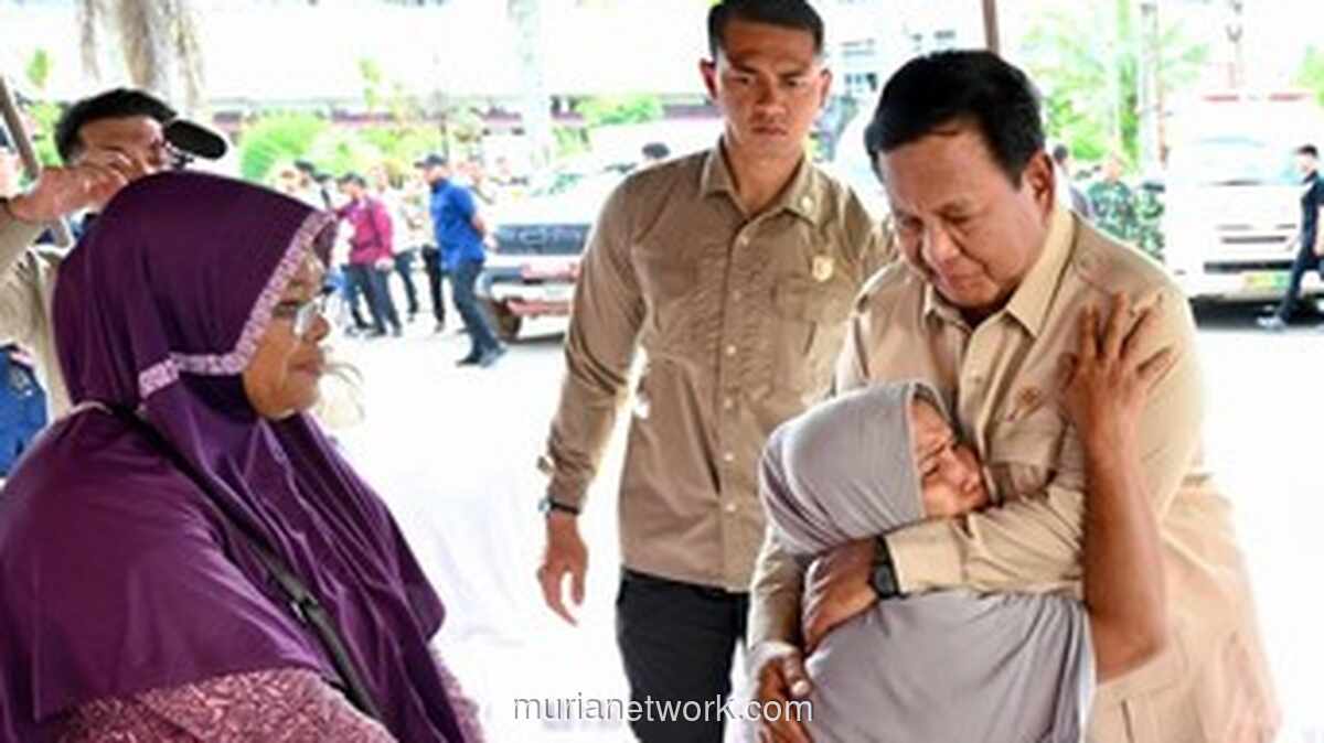 Prabowo Turun Langsung ke Daerah Banjir, Beri Arahan Penanganan Darurat