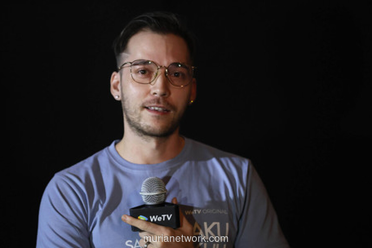 Stefan William Tertawa Sepanjang Syuting di Debut Komedinya