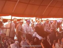 Prabowo Turun ke Reruntuhan, Janjikan Bantuan untuk Korban Banjir Bandang Padang Pariaman