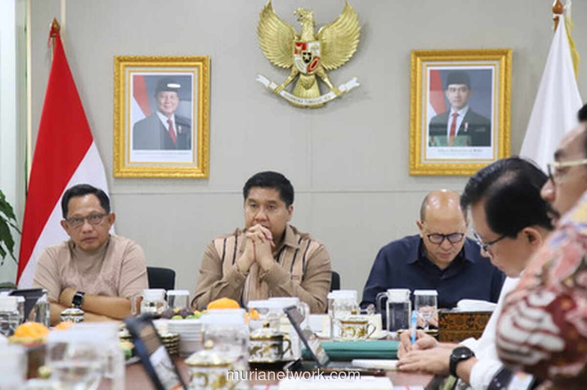 Tito Desak Pemda Sumatera Percepat Pendataan Rumah Rusak Pascabencana