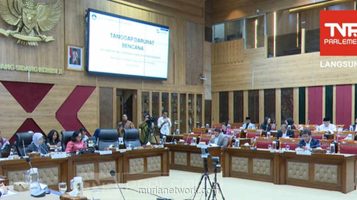 DPR Desak Kemendikti Rinci Dampak Banjir-Longsor pada Kampus di Sumatera