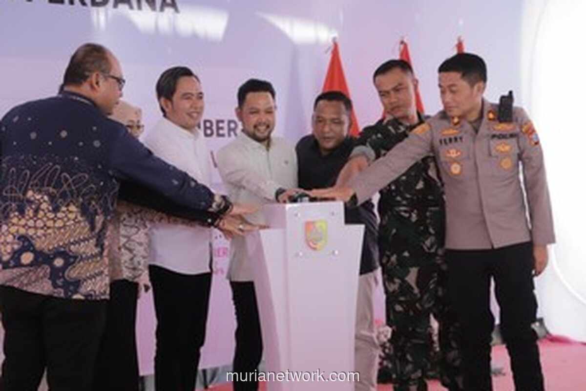 Jembatan Udara Jember-Bali Akhirnya Terbang, Janji Jember Maju Mulai Nyata