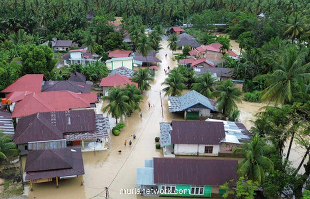 Sekjen Kabinet Minta Kritik Bencana Dikemas Bijak, Soroti Perjuangan di Balik Layar