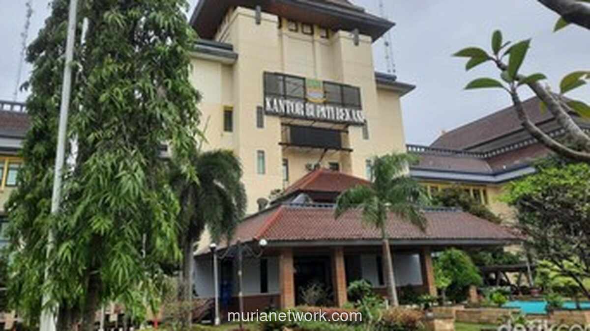 Wakil Bupati Bekasi Bungkam, Tunggu Kejelasan OTT KPK