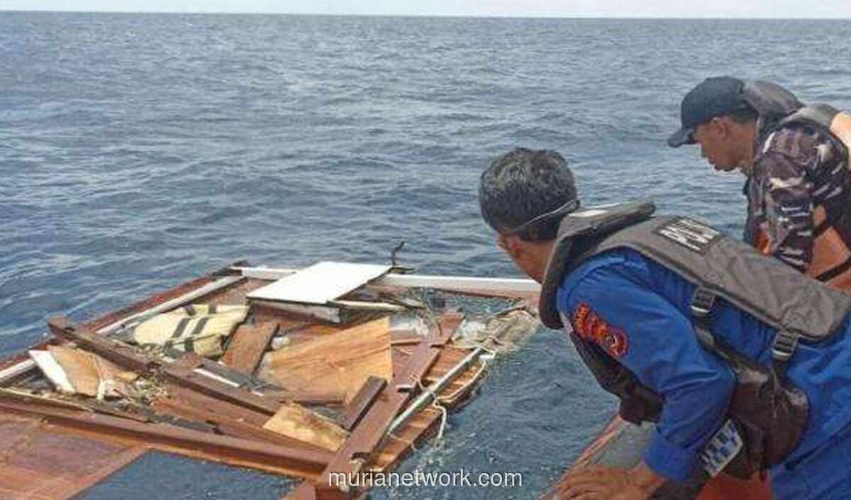 Hari Kedua Pencarian di Labuan Bajo, Serpihan Kapal Ditemukan, Empat Warga Spanyol Masih Hilang