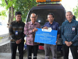 BI Jatim Salurkan Bantuan Kendaraan untuk Pesantren hingga Sekolah