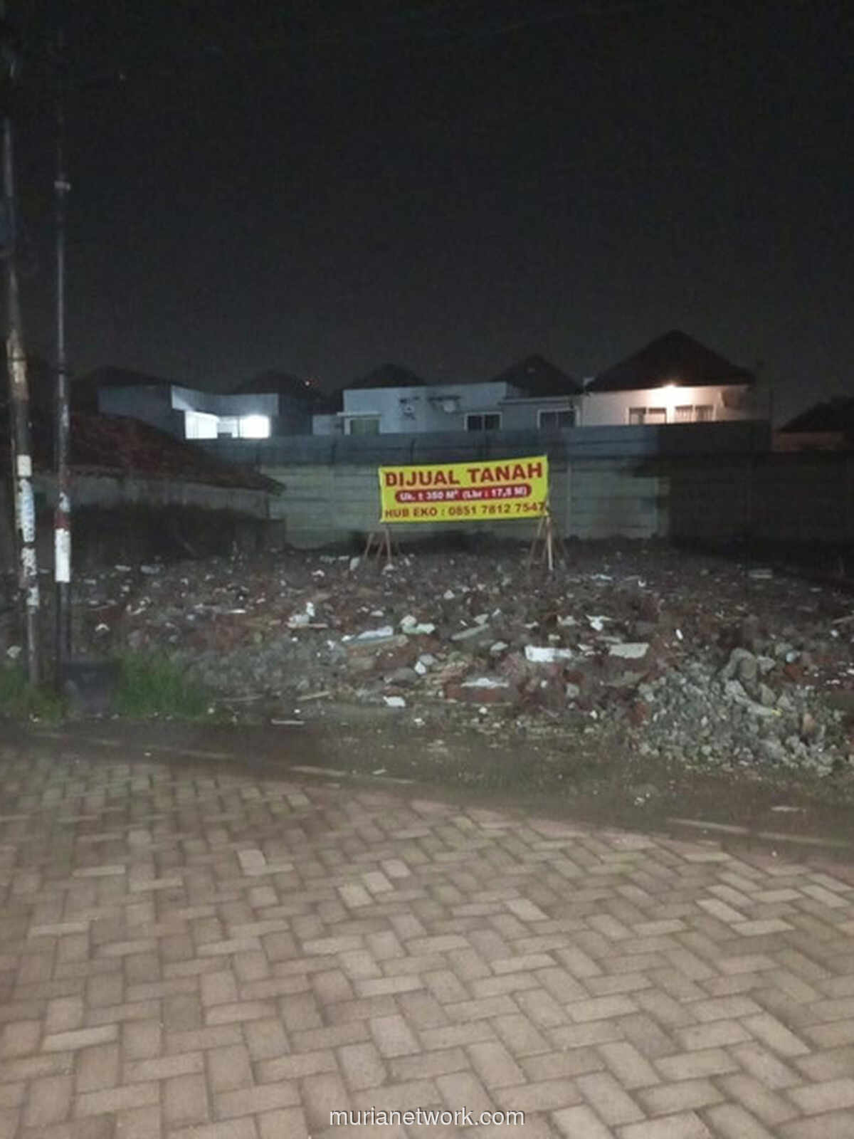 Nenek 80 Tahun Diusir Paksa, Rumah Ludes Digusur Alat Berat