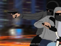 Aksi Begal Motor di Kembangan Bawa Senjata, Warga Cuma Bisa Nonton