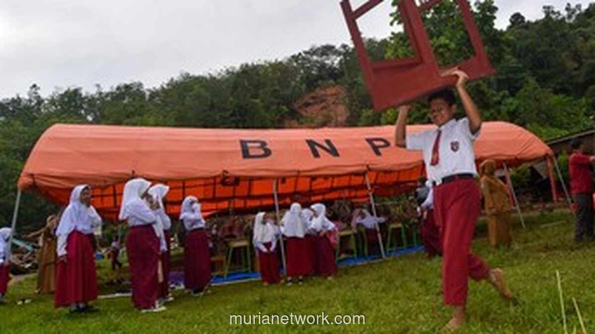 Rehabilitasi Sekolah Pasca-Bencana Baru Dimulai 2026, Aktivis Desak Langkah Darurat