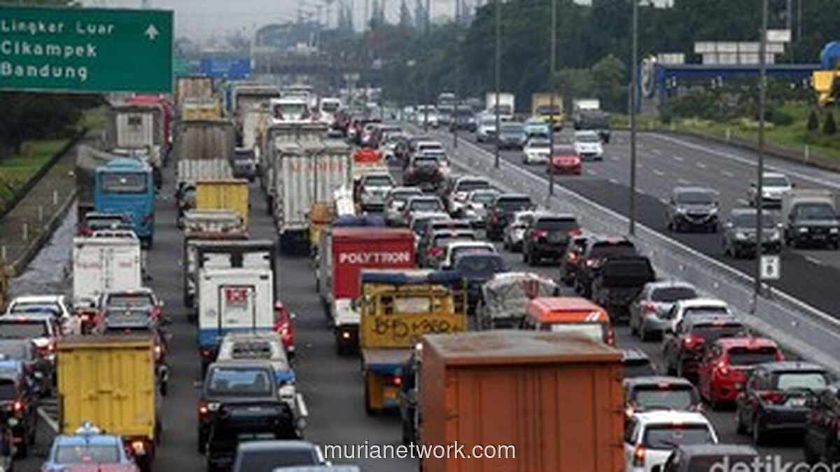 Truk Dilarang Melintas, Ini Daftar Tol dan Jalan yang Dikenai Restriksi Nataru