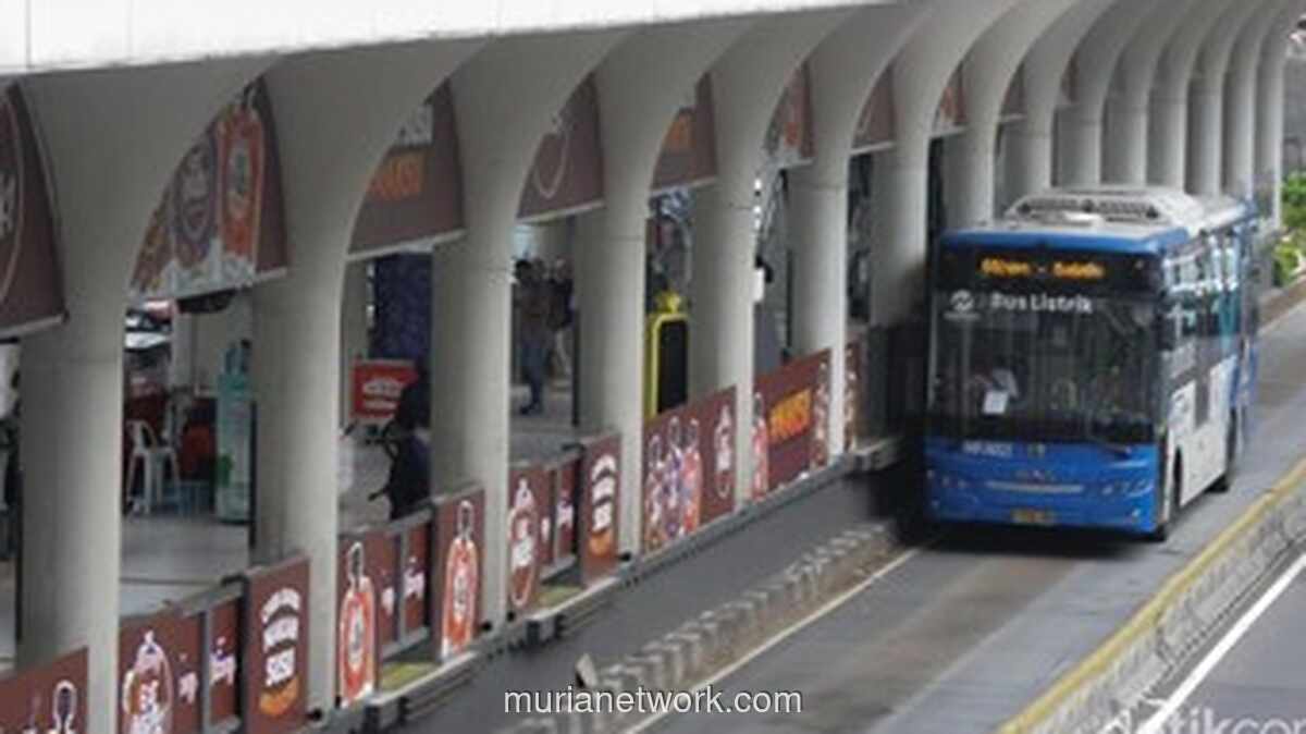 Pekerja Jakarta Dapat Bonus Akhir Tahun: Dari Bantuan Pangan hingga Gratis Naik Transjakarta