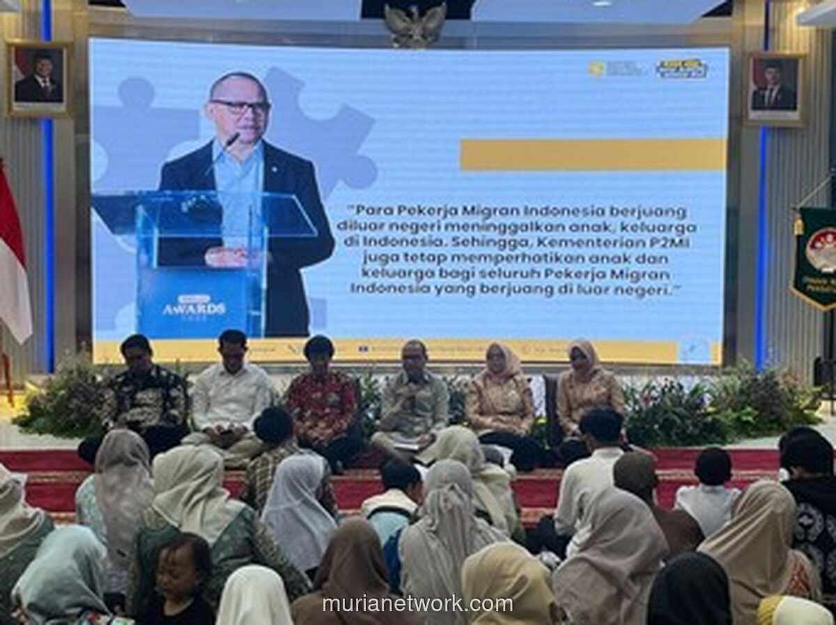 Menteri P2MI Jadi Bapak bagi Anak-anak Pekerja Migran di Acara Penuh Canda