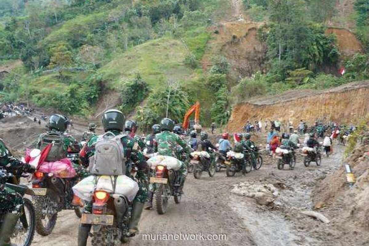 Motor Trail Jadi Urat Nadi Bantuan di Medan Terisolir Aceh