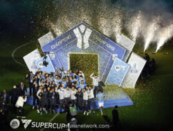 David Neres Ganda, Napoli Sapu Bersih Trofi Super Italia di Riyadh