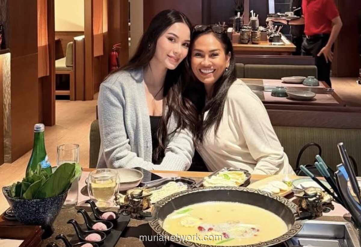 Usai Umrah, Alyssa Daguise Sambut Kehadiran Sang Ibu dari Paris