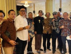 Pernikahan Aldo-Fatimah: Munarman Rayakan Kebahagiaan Keluarga di Tengah Hangatnya Silaturahmi Tokoh