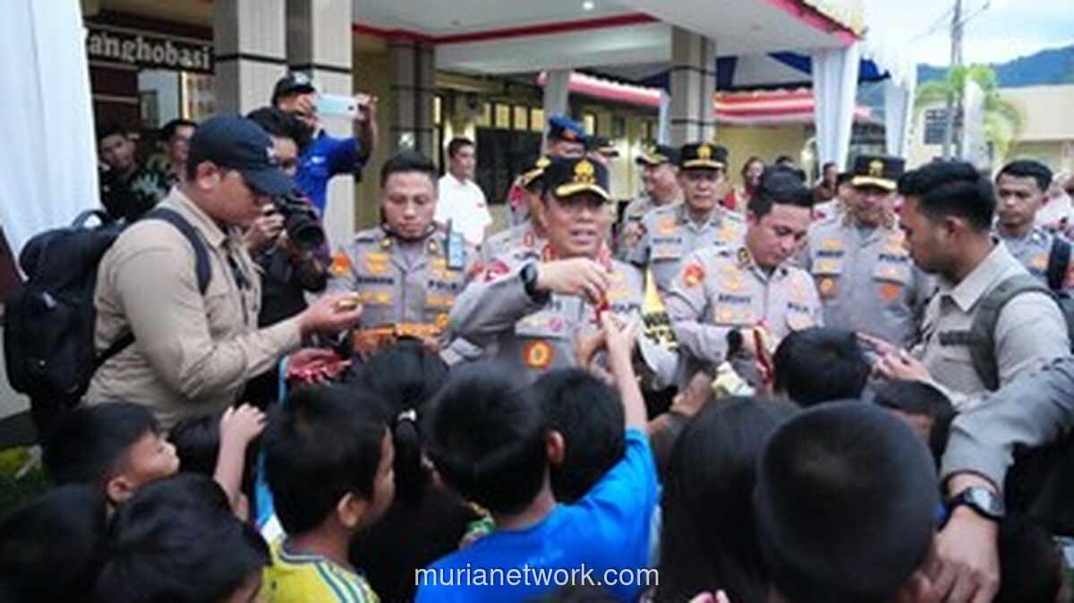 Wakapolri Tinjau Tapanuli Tengah, Genjot Logistik Pascabencana