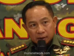 Panglima TNI Jelaskan Alasan Bantuan Sembako Dijatuhkan dari Helikopter