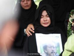 Karina Ranau Kenang Pesan Terakhir Epy Kusnandar: Kalian Harus Bersatu