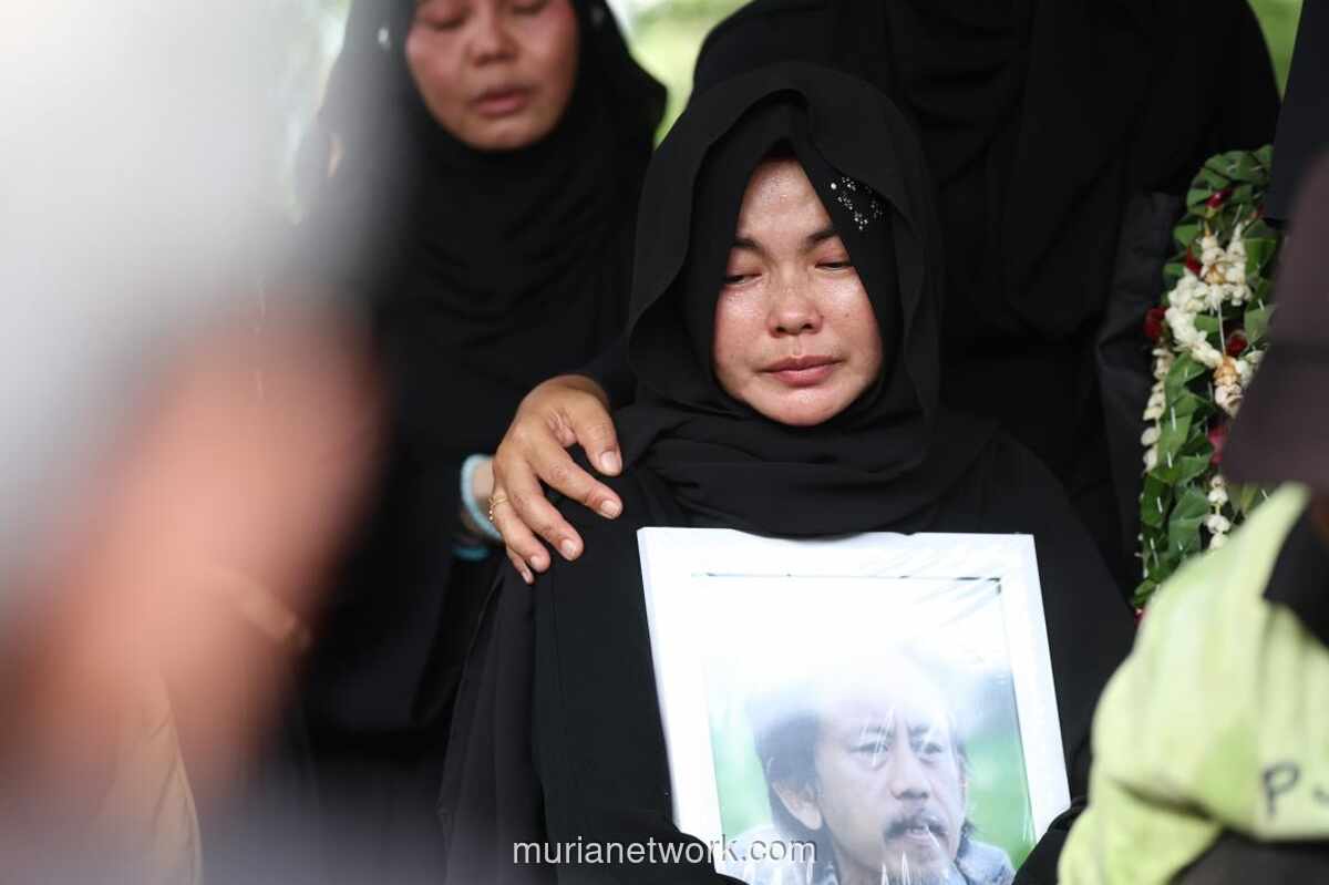 Karina Ranau Kenang Pesan Terakhir Epy Kusnandar: Kalian Harus Bersatu