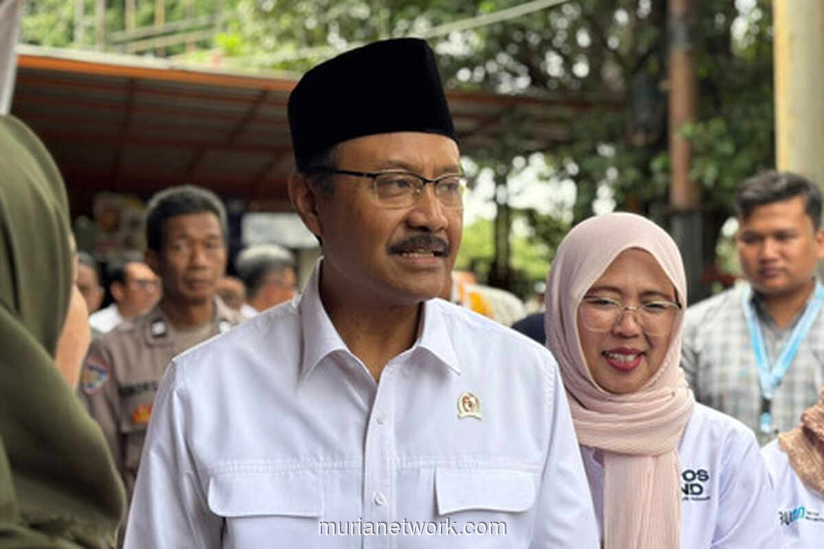 Gus Ipul Tegaskan: BLT Jangan untuk Motor, Rokok, Apalagi Judi Online