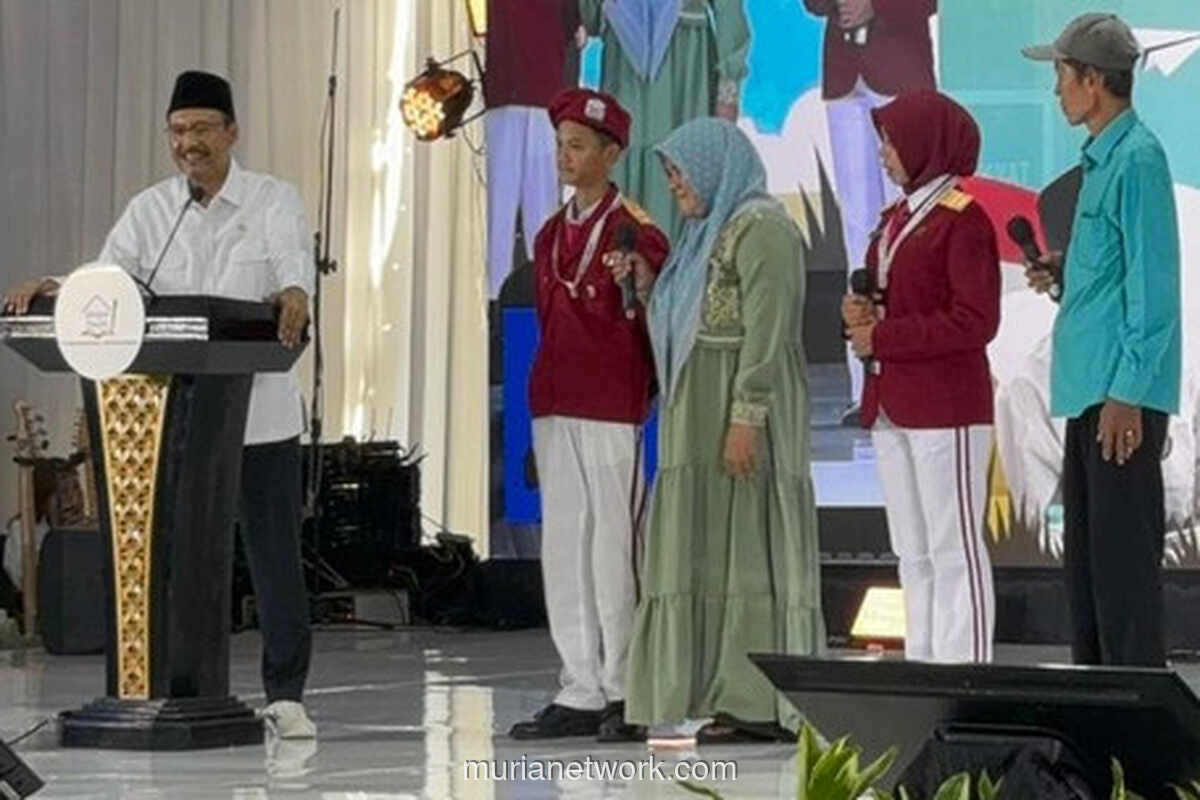 Air Mata Syukur Ibu Asrika di Sekolah Rakyat, dari Hampir Putus Sekolah ke Cita-cita Pilot