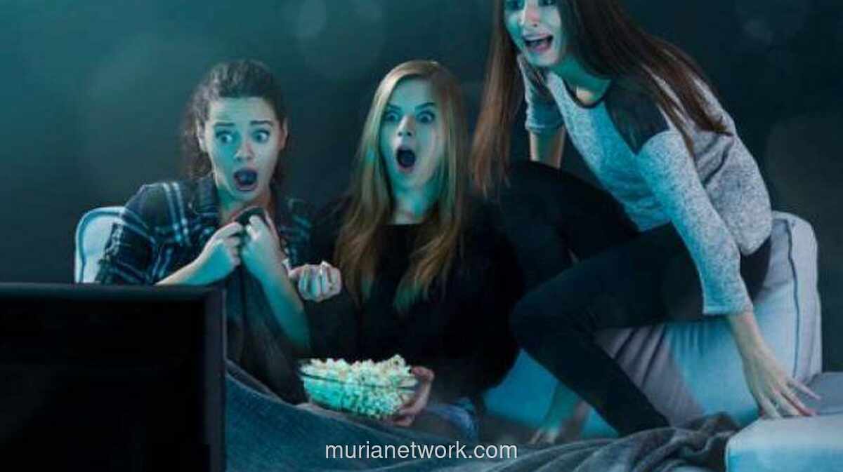 Rekomendasi Film untuk Temani Malam Tahun Baru di Rumah