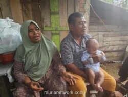 Bayi Dua Bulan Bertahan Hidup Setelah Terombang-ambing Semalaman Diterjang Banjir Bandang