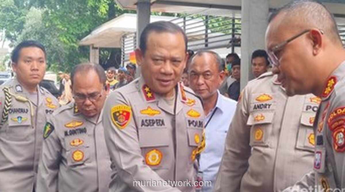 Mobil Pengantar Makanan Terobos Halaman, 20 Orang Terluka di SDN Cilincing