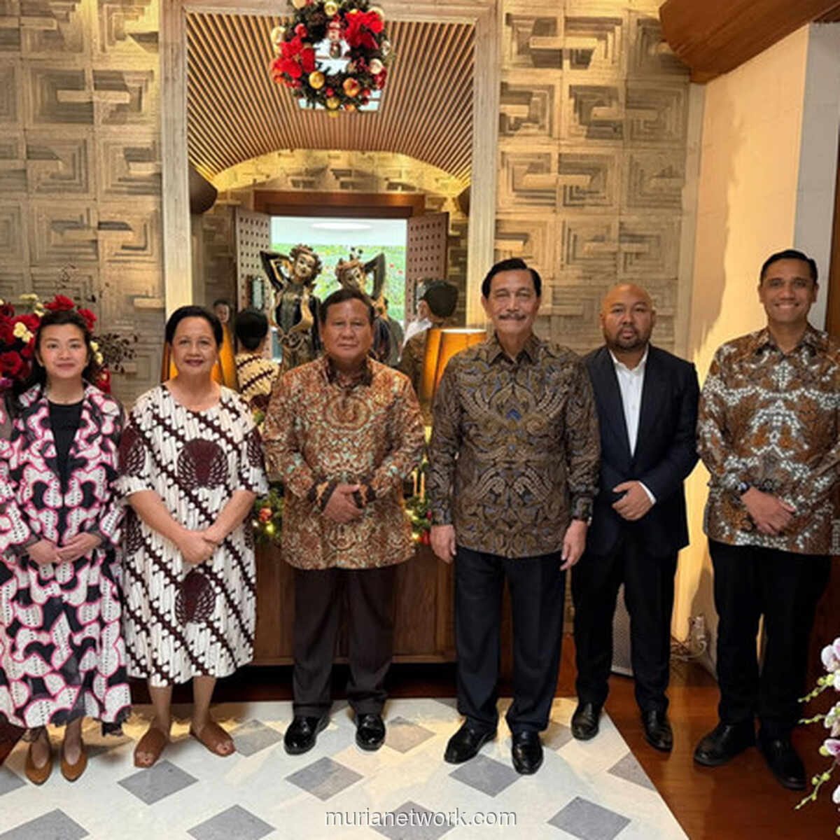 Prabowo Sambangi Luhut di Hari Natal, Bahas Tarif AS hingga Kemandirian Benih