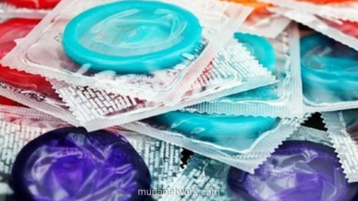 Pajak Kondom China: Upaya Kontroversial Atasi Krisis Kelahiran