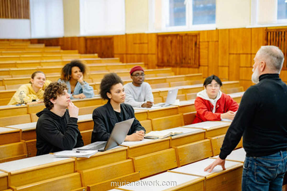 Dosen Hilang, Nilai Datang: Ironi Pendidikan di Balik Feed Medsos