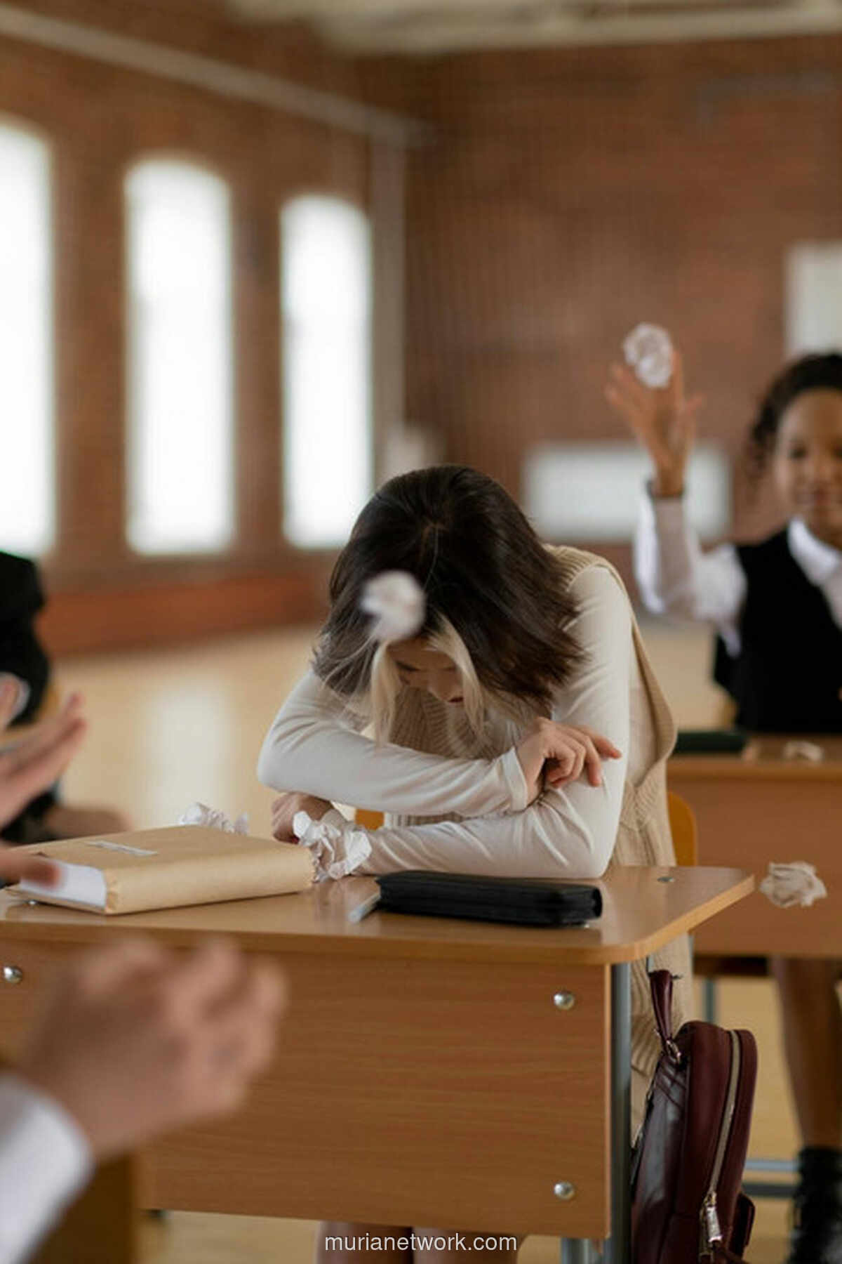 Di Balik Sorotan Murid Berprestasi, Ada Mereka yang Diam-diam Berjuang