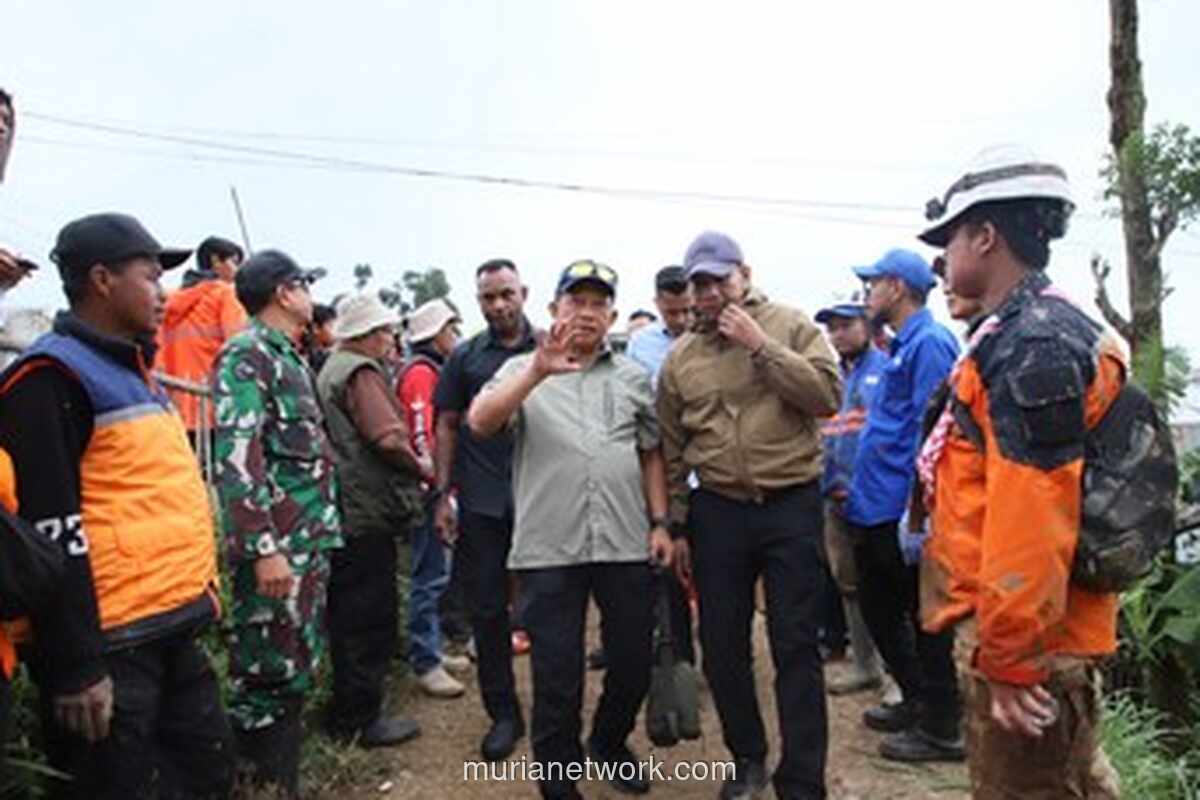 Menteri Tito Soroti Alih Fungsi Lahan di Balik Longsor Pasirlangu