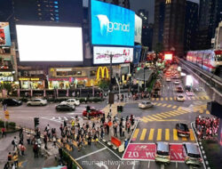 Betis Pegal di KL, Pantat Pegal di Jakarta: Belajar dari Toserba Wisata Malaysia