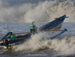 Waspada Ombak 4 Meter, Bibit Siklon Tropis 98S Ancam Perairan Indonesia