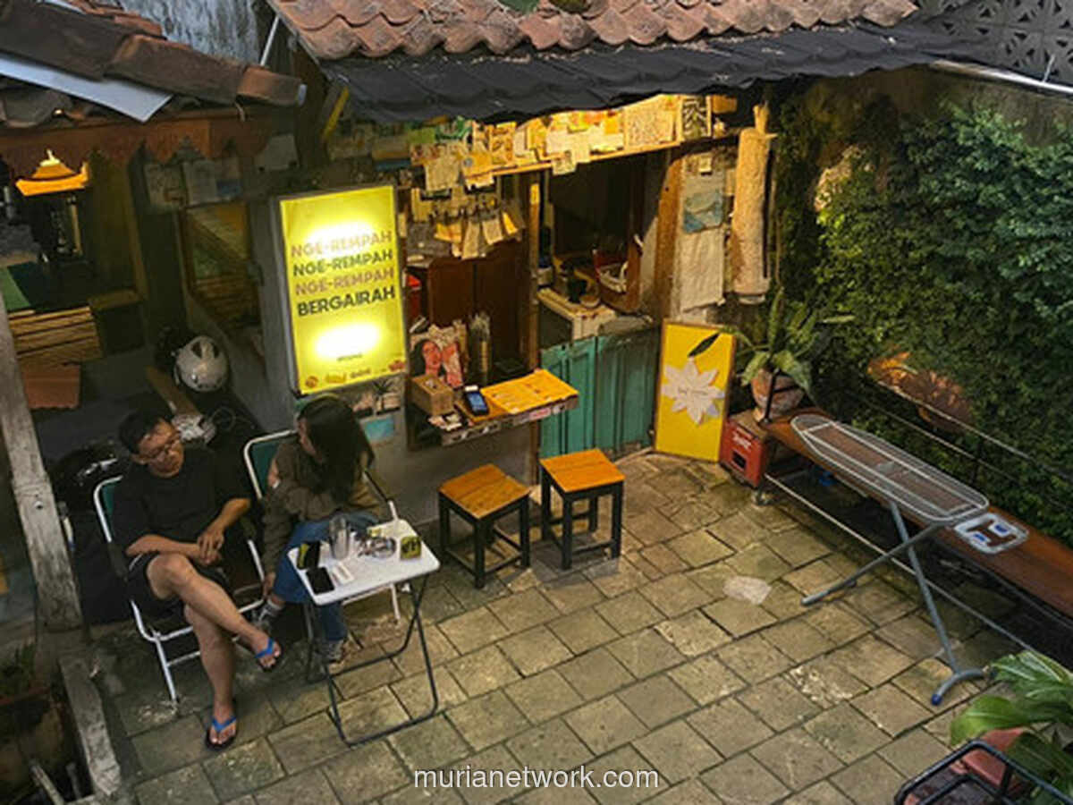 Gen Z dan Gelas Kekinian: Jamu Kembali Ngetren, Bukan Cuma Buat Obat